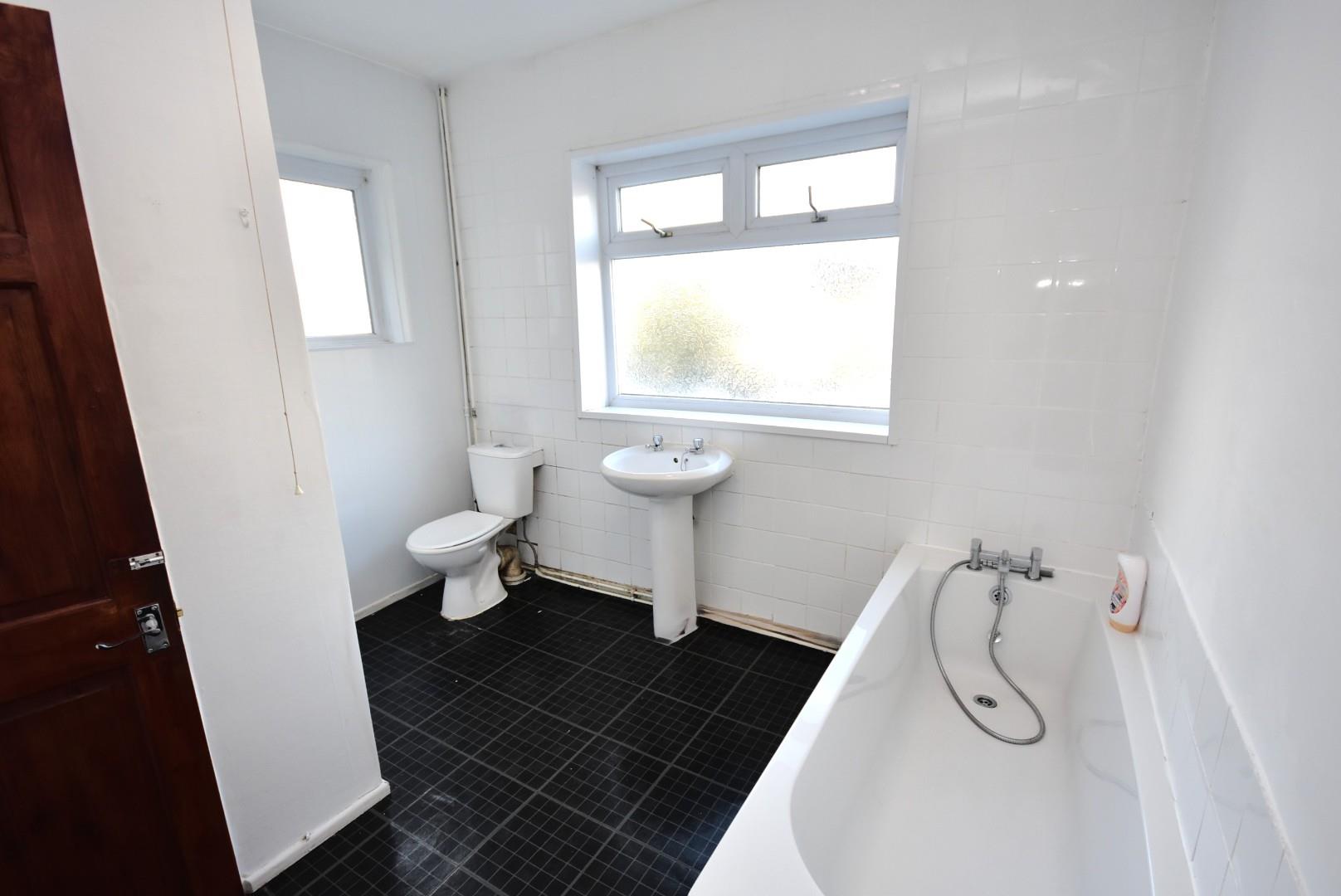 68 St Marys Avenue, Barry, Vale Of Glamorgan, CF63 4LS